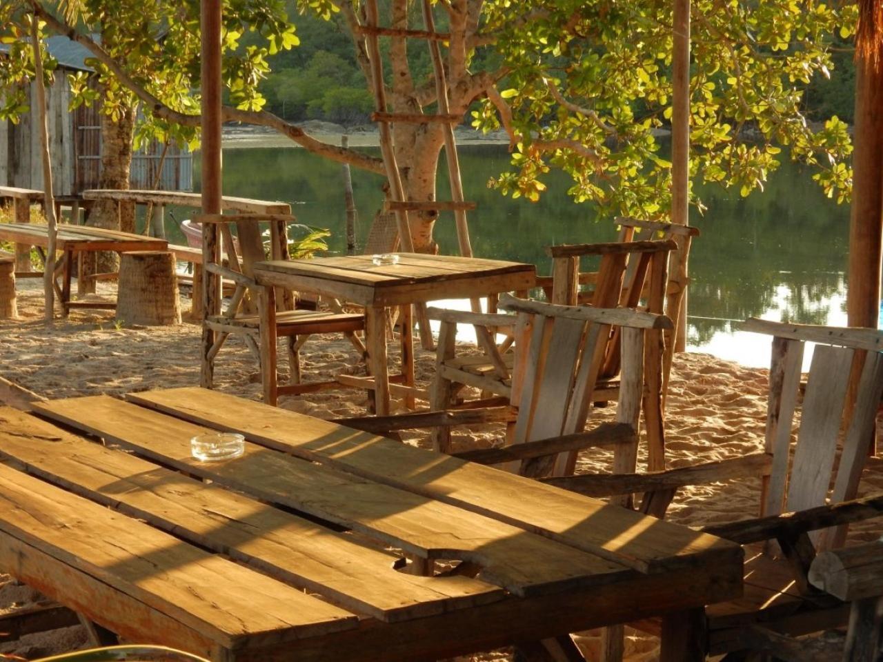 Sandbank Restaurant & Camping Koh Rong Kaoh Touch Dış mekan fotoğraf