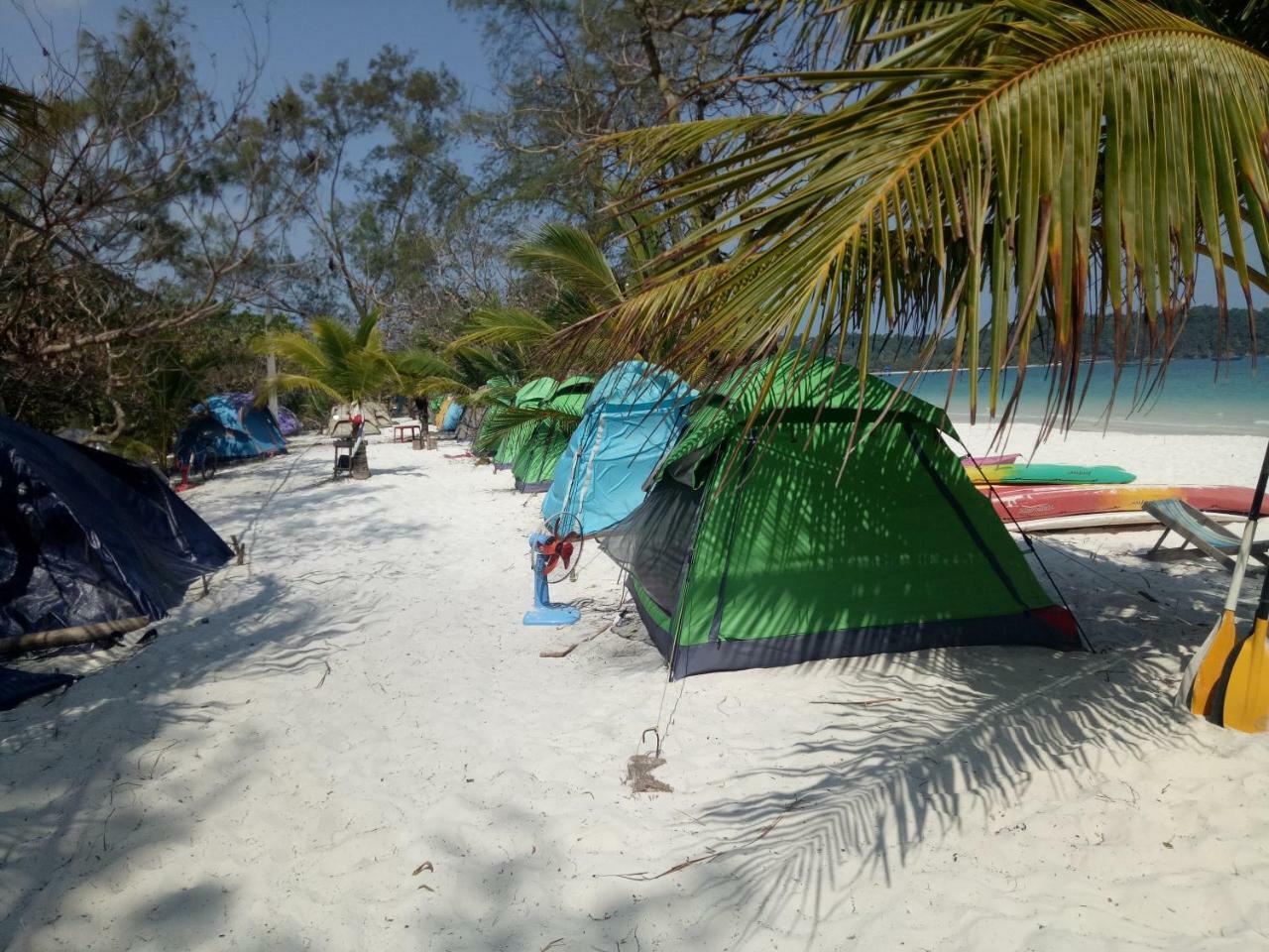 Sandbank Restaurant & Camping Koh Rong Kaoh Touch Dış mekan fotoğraf