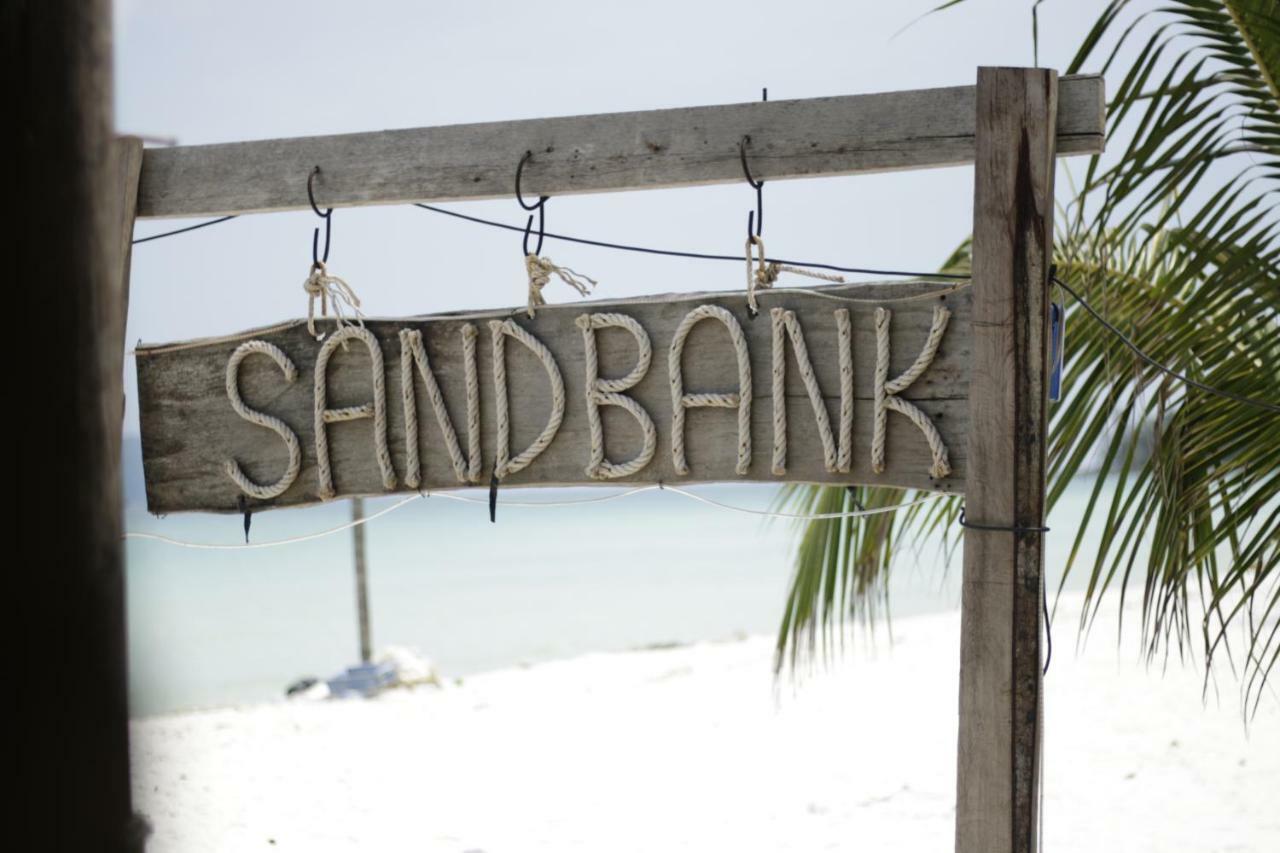 Sandbank Restaurant & Camping Koh Rong Kaoh Touch Dış mekan fotoğraf